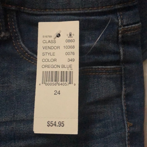 Jeans - Picture 4 of 4